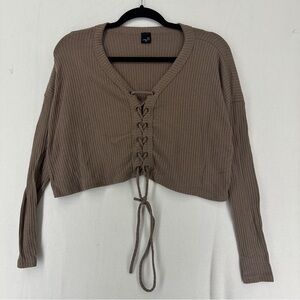 The Classic Cropped Ribbed Front Tie‎ Size M Brown